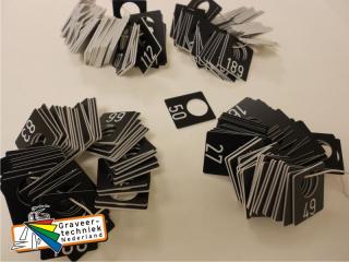 Grafoply kunststof slot en locker plaatjes.